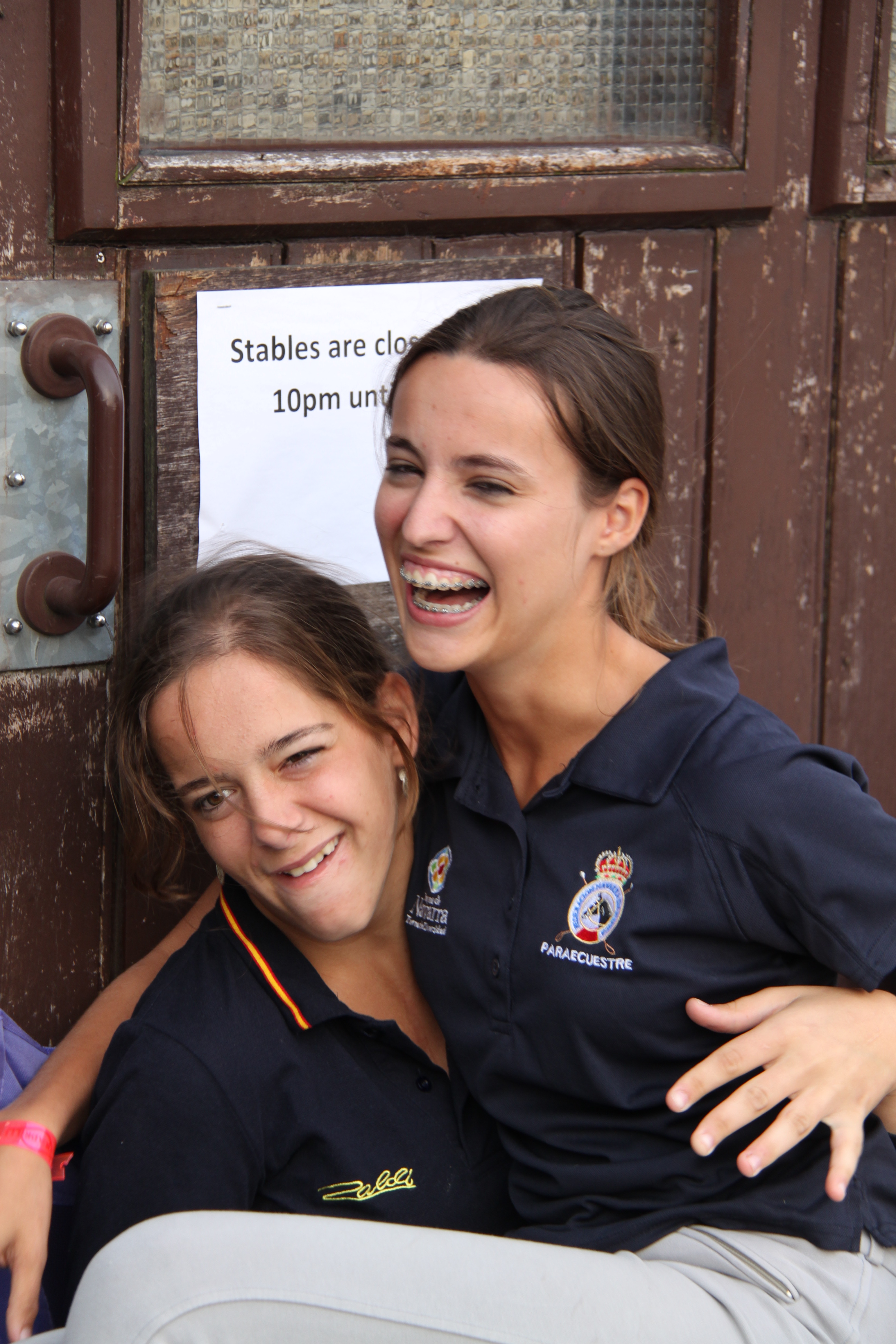 Natalia Quintana medalla de oro y Claudia Lazcoz medalla de plata en el III Campeonato de Espa&ntilde;a Paraequestre celebrado en Oliva Nova (Valencia)